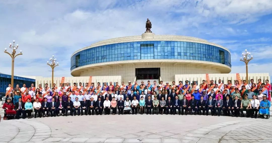 莫力达瓦达斡尔族自治旗图书馆新项目，文化繁荣与社区发展的强大引擎